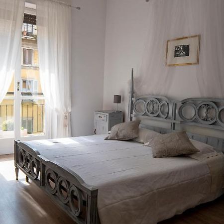 Beautiful Floral Apartment On Navigli Milan Exterior photo